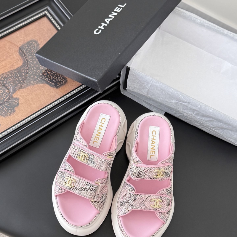 Ch**el sandals